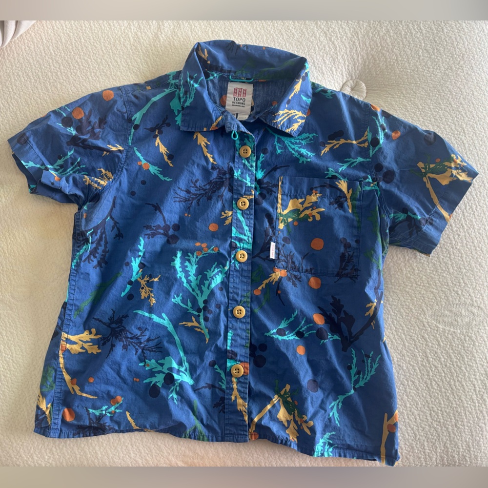 Topo Designs Women’s Cotton Tour Shirt (medium)